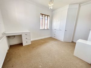 Bedroom- click for photo gallery